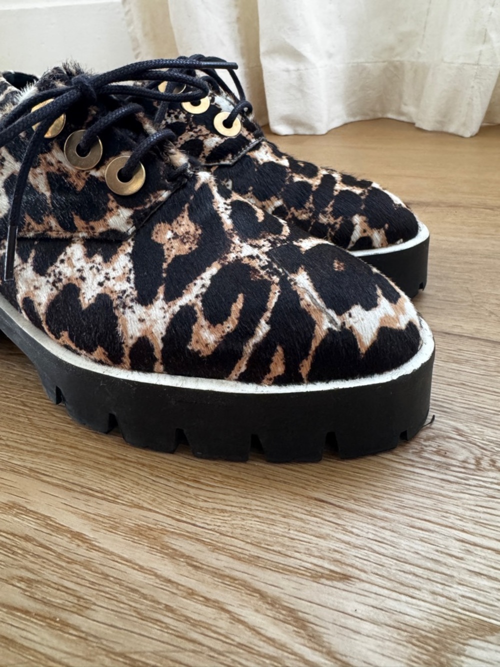 Sandro Leopard Print Lace-Up Chunky Loafers in Brown and Black - Picture 2 of 8